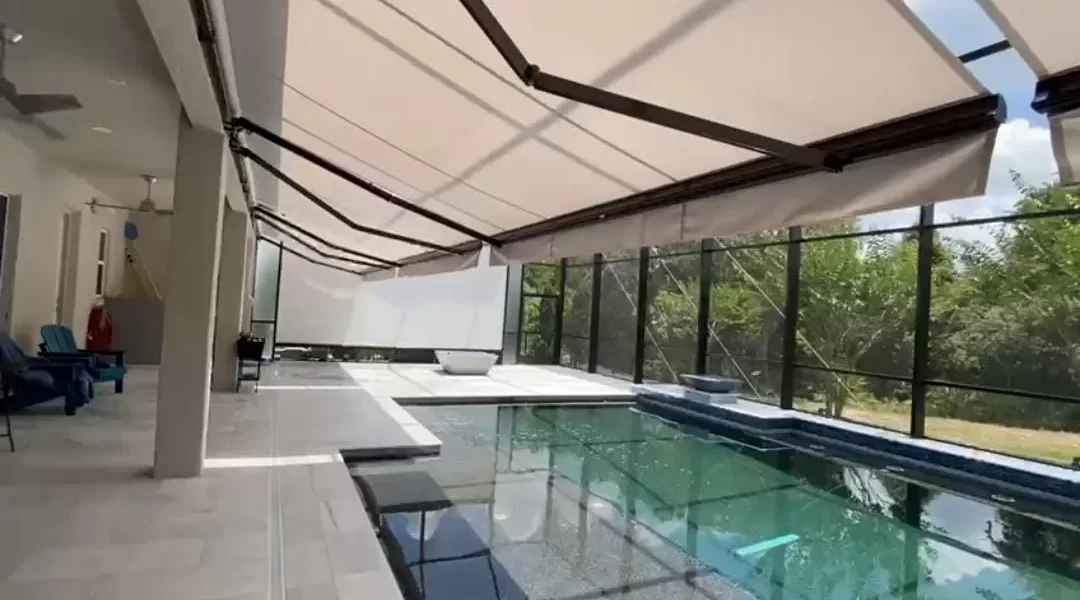 toldo italiano articulado em praia grande